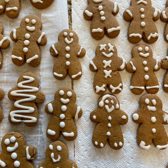 Meet your Posher, Katie - Picture 3 of 5